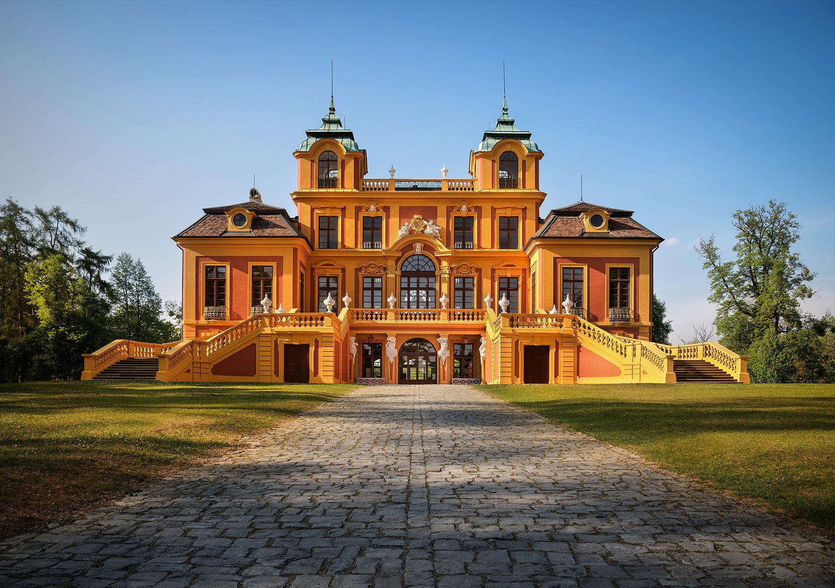 Hochzeit Brautpaar Schloss Ludwigsburg Black Forest Wedding
