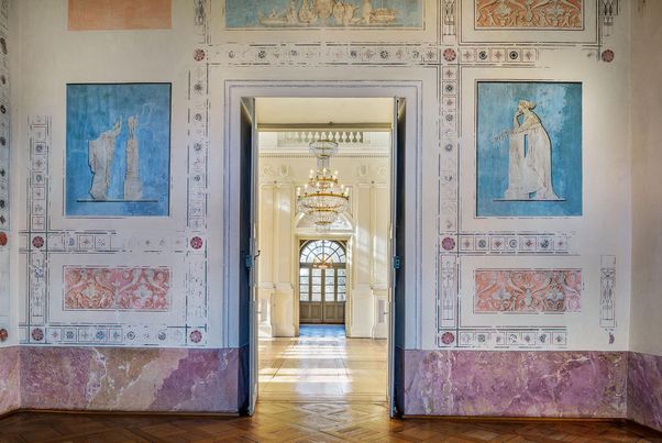 Ludwigsburg Favorite Palace, Interior view of the eastern room